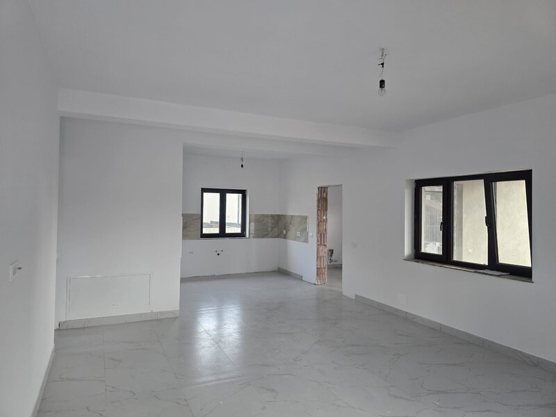 Sarata, Bacau, casa noua moderna de vanzare, confort, spatiu si liniste.