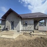 Sarata, Bacau, casa noua moderna de vanzare, confort, spatiu si liniste